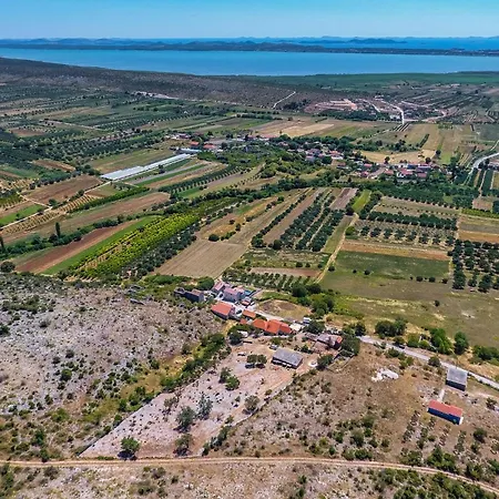 度假居 La Vrana (Zadar)