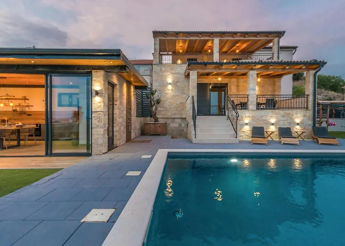 펜션 La Vrana (Zadar)